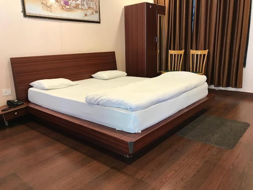 Riverside Resort Лансдаун Экстерьер фото