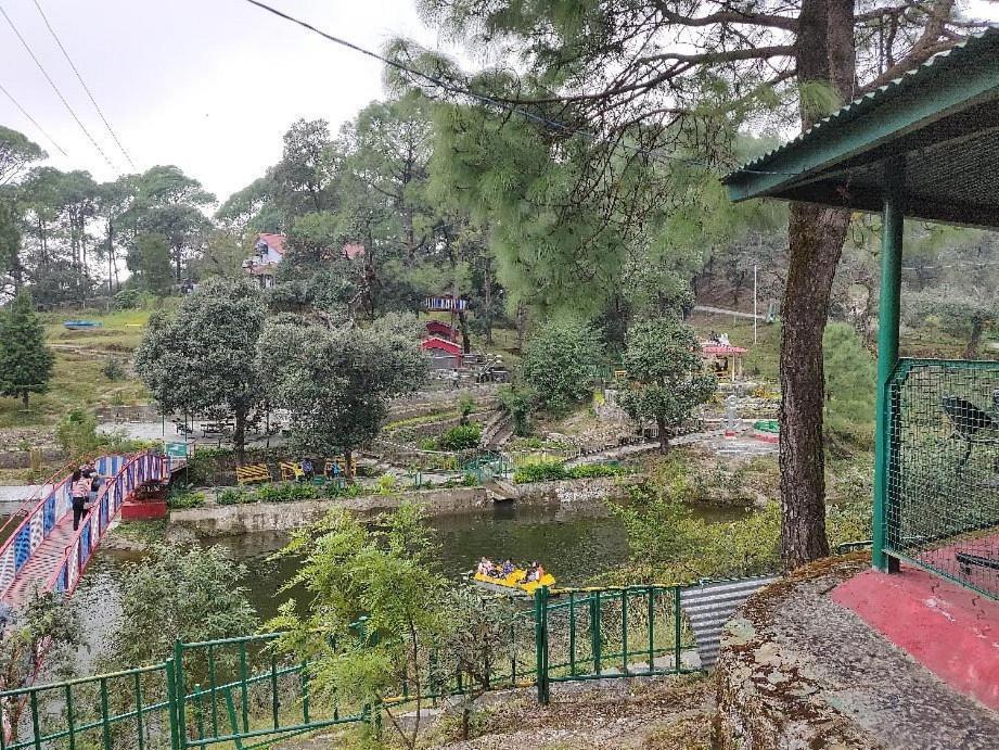 Riverside Resort Лансдаун Экстерьер фото